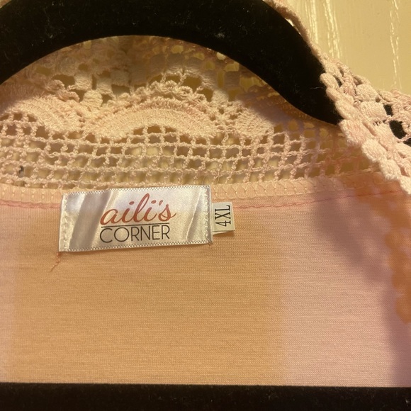 Aili’s Corner Pink Knit open Over piece Size 4X Fits like 2X - Picture 2 of 4